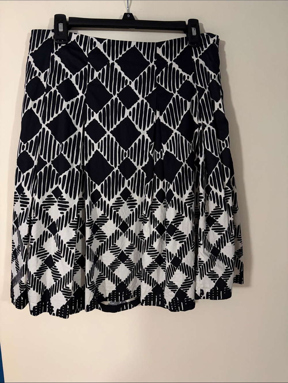 Talbots Black and White A-Line Patterned Skirt